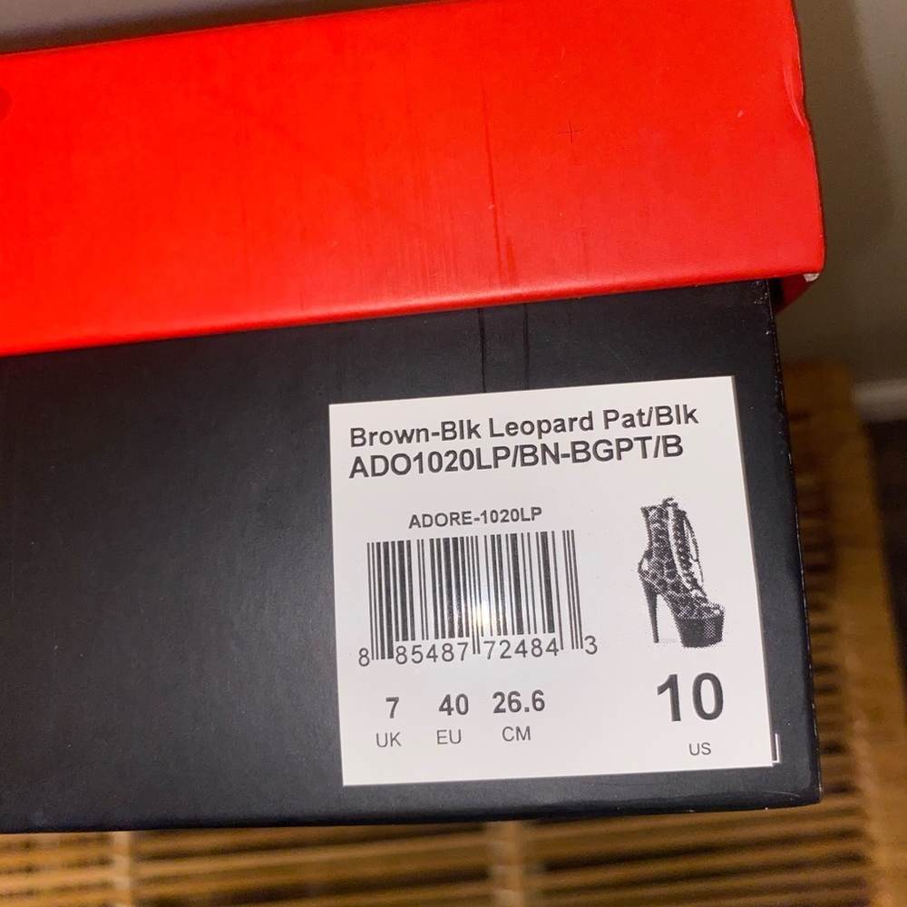 Leopard Pleaser Boots